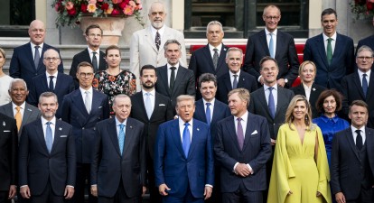 Лідери країн НАТО зробили спільне фото з королем і королевою Нідерландів під час саміту Альянсу в Гаазі 24 червня 2025 року /Getty Images