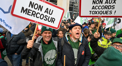 Фермери протестують проти угоди з МЕРКОСУР у Брюсселі, Бельгія, 18 грудня 2025 року /Getty Images