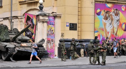 Військова техніка та найманці ПВК «Вагнер» у Ростові-на-Дону. /Gettyimages