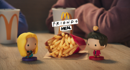 McDonald’s Ukraine запустила 26 листопада лімітоване «Friends Меню» та колекційні фігурки з героями серіалу «Друзі». /прес-служба
