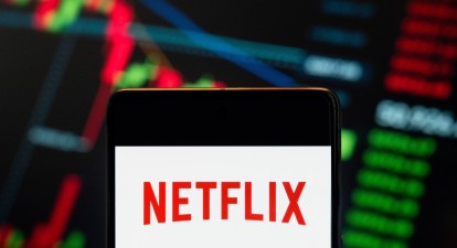 Акции Netflix достигли исторического максимума на росте числа подписчиков и продаж /Getty Images