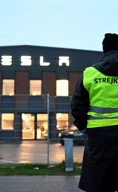 Tesla подает в суд на Швецию на фоне забастовки автомехаников /Getty Images