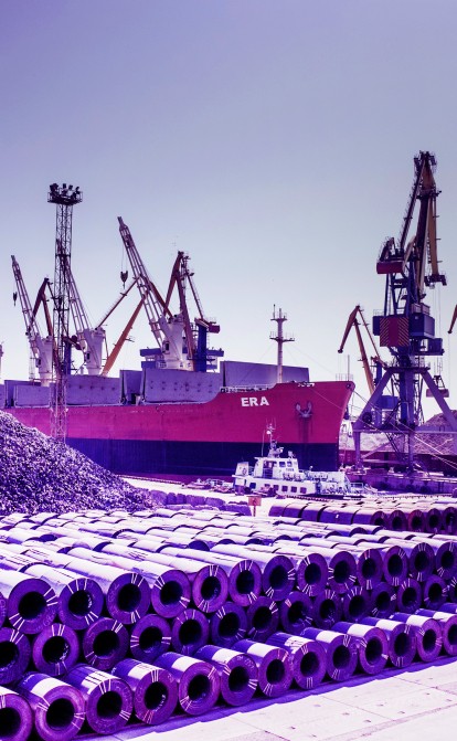 Готовая продукция «Метинвеста» в порту Мариуполя. /Getty Images