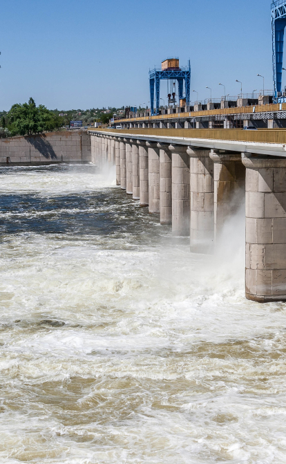 3 мая 2023-го уровень воды в Каховском водохранилище был слишком высоким. /Shutterstock