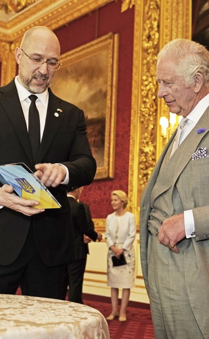 Денис Шмигаль та Чарльз III /Getty Images