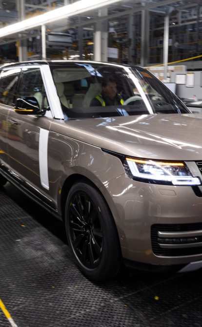 Jaguar Land Rover використовуватиме ШІ для вирішення проблем із поставками /Getty Images