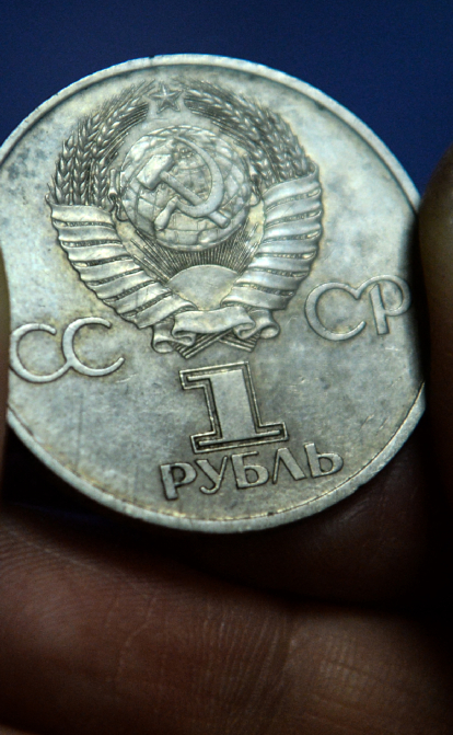 Россия избежала дефолта, но не финансового коллапса. Абрамович пострадал первым. Какой российский бизнес под угрозой /Getty Images
