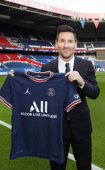 Мессі, якого давно вважають найкращим серед активних спортсменів, за карʼєру заробив, за оцінками Forbes, понад $1,2 млрд до сплати податків і комісійних агенту. /Getty Images