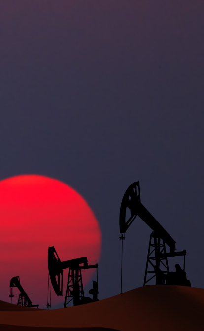 Добыча нефти в России выросла в преддверии эмбарго и ценовых ограничений. В начале 2023 года она может упасть – Reuters /ShutterStock