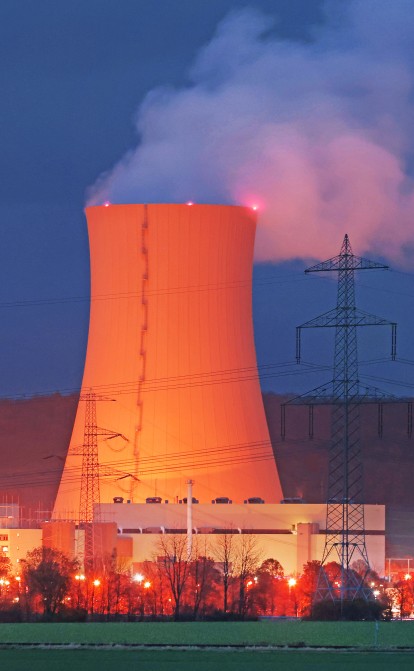 У трьох німецьких атомних електростанцій немає нових поставок уранових паливних стрижнів, тому, за словами уряду, станції зможуть працювати максимум до кінця року. /Getty Images