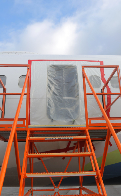 Акции Boeing обрушились после инцидента с разгерметизацией самолета в США /Getty Images