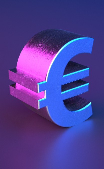 Євро продовжує зростання по відношенню до долара, сягнувши найвищого рівня за рік /Getty Images