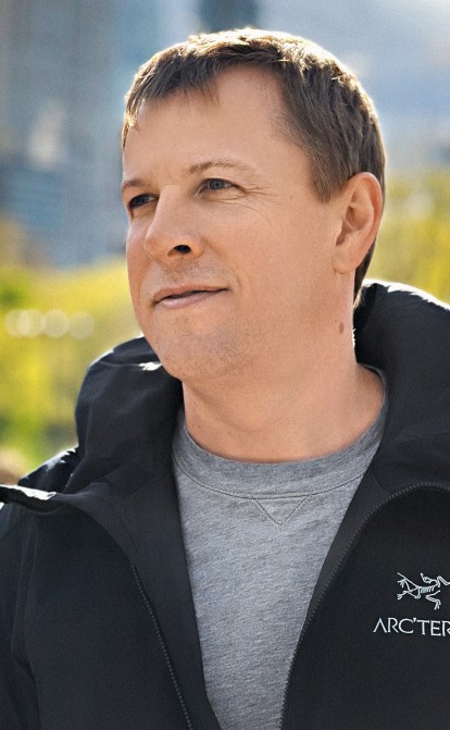 Віталій Хомутиннік /обработано и дополнено при помощи ИИ (искусственного интеллекта) Photoshop Beta