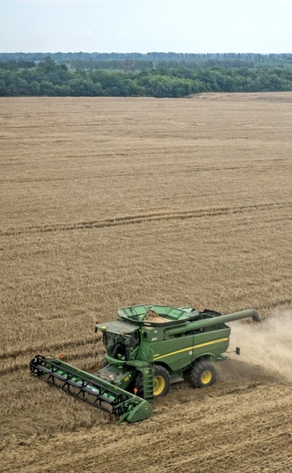 Вижити та нагодувати світ. Українським аграріям не вистачає на посівну близько мільярда доларів. Як галузь рятується за рахунок кредитів у банках /Getty Images
