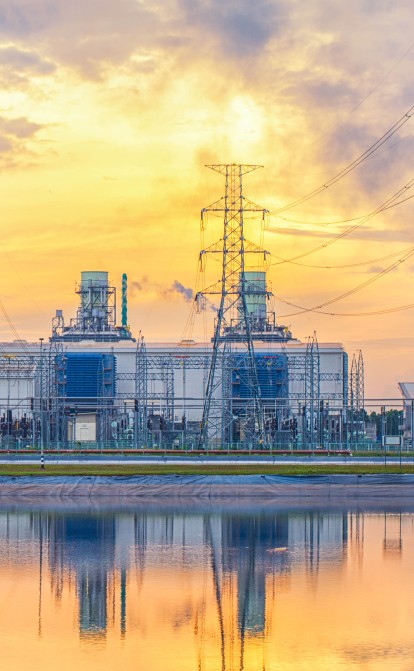 Зеленский ввел решение РНБО о защите объектов критической инфраструктуры и энергетики. Что это значит /Shutterstock