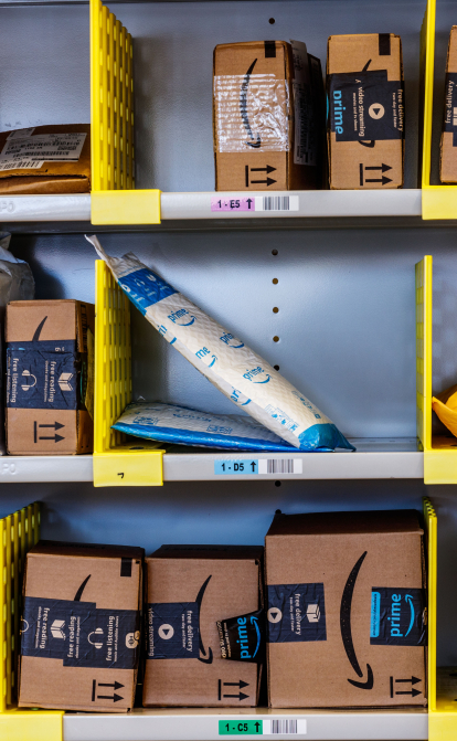 Тріщини в Amazon. Як закінчується ера нестримного зростання техногіганта. Розповідає The Washington Post /Shutterstock