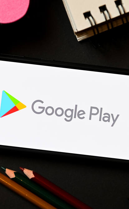 Google выплатит $700 млн потребителям в США для урегулирования иска о подавлении конкуренции с Play Store /Getty Images