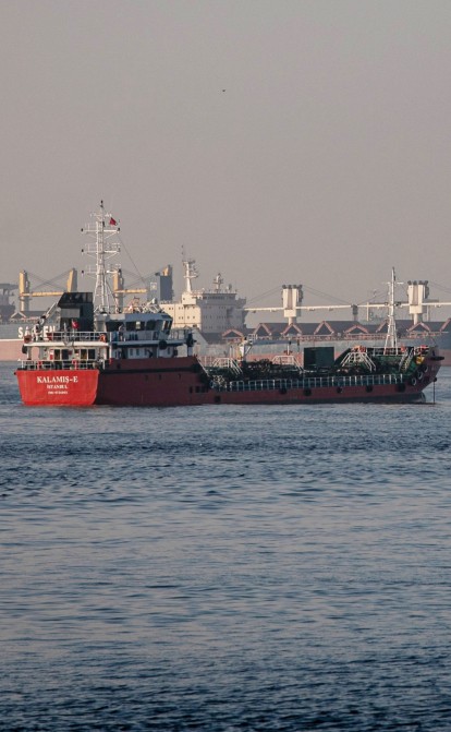 Украина объявила временные коридоры из черноморских портов для торговых судов