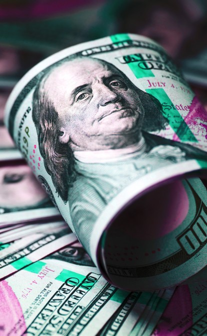 «Мобилизация финансов». Украинские банки держат за границей более $7 млрд. Правительство хочет убедить их одолжить эти деньги, но банкиры против /Фото Shutterstock