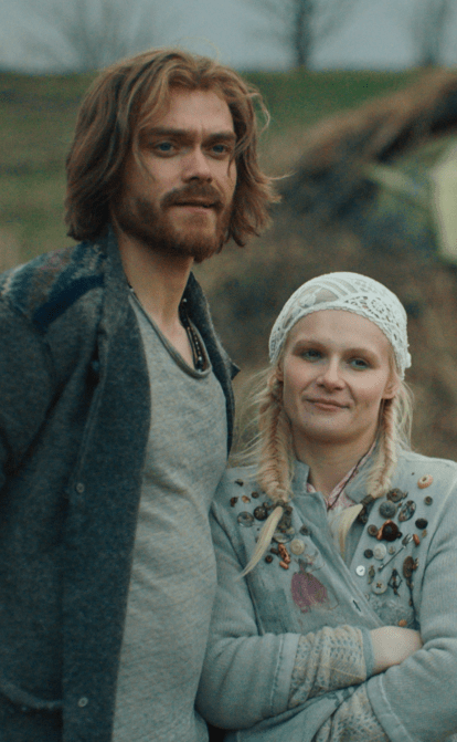 Прототипом главного героя Николая Вороненко стал Николай Воронин – пацифист, до 2014-го живший с женой в землянке в Горловке. Все фото предоставлены FILM.UA