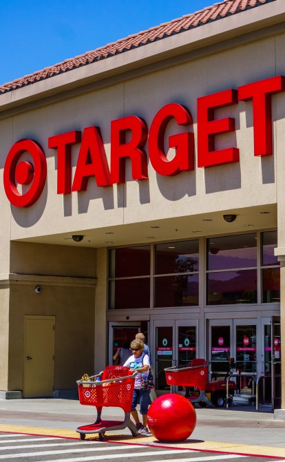 На выходе из магазина Target. /Shutterstock