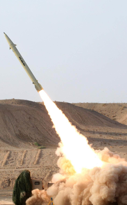 Випробування ракети класу «земля-земля» Fateh-110 в Ірані /Getty Images