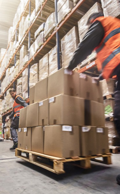 Бизнес отменяет переезд. Темпы релокации в западные регионы в июне снизились в 16 раз. Что заставляет предпринимателей оставаться дома /Getty Images