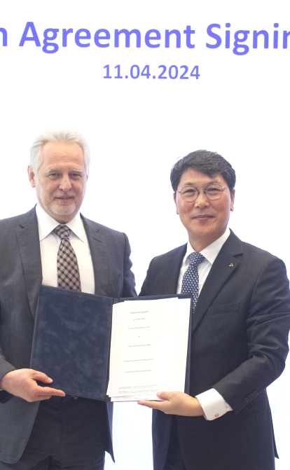 Дмитро Фірташ та Хієон-Сунг Хонг /пресслужба Group DF