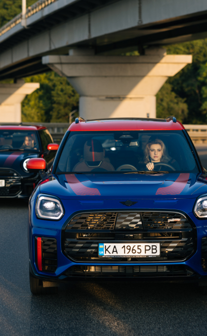 Фото MINI John Cooper Works та MINI JCW Countryman ALL4 /надано пресслужбою