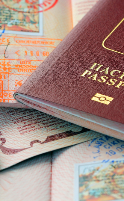 Країни Балтії та Польща закриють вʼїзд для російських туристів з 19 вересня /Shutterstock