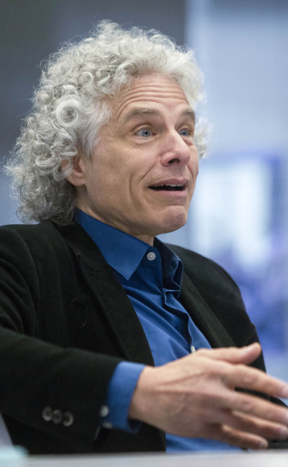 Стівен Пінкер, письменник і професор Гарвардського університету, виступає під час інтерв’ю в Нью-Йорку, США, у п’ятницю, 22 травня 2015 року /Getty Images