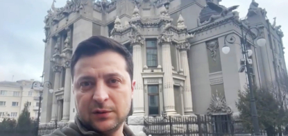 Зеленського одностайно підтримують Україна та світ. З чого складається лідерство українського президента під час війни та чому ця модель працює