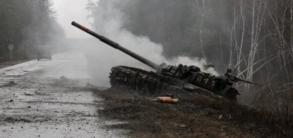 Российские финансовые рынки ждут «черного понедельника». Доллар – уже по 150 рублей. Как экономика РФ уже пострадала из-за войны с Украиной /Фото Getty Images