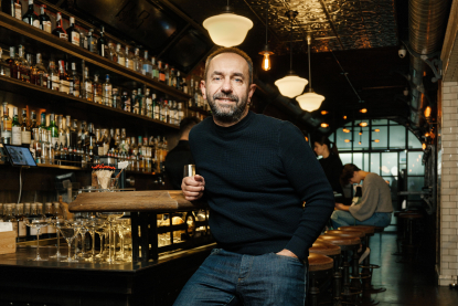 Начал барный бум в Украине. Бар Parovoz Speak Easy стал городской легендой, но 2025-й – худший год в его истории. Какие шансы на возрождение?