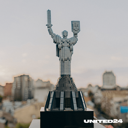 United24 и Lego создали конструкторы, посвященные украинским достопримечательностям. Деньги от проекта направят на восстановление (фото) /Фото 1