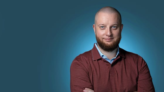 Олександр Чекменьов