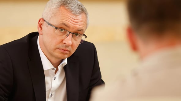 исполняющий обязанности главы Государственной таможенной службы Сергей Звягинцев