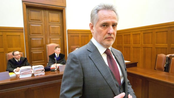 Бізнес Дмитра Фірташа знову фігурує в судах – ВАКС скасував арешт облгазів, Печерський суд поновив.