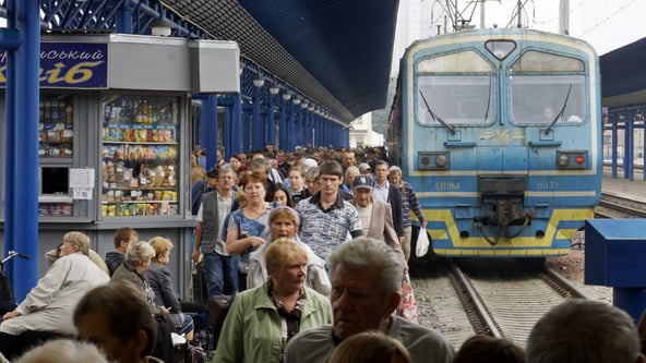 «Укрзализныця» после рекордных убытков вышла в прибыль. Но рано радоваться. Что может быть не так с финансами УЗ