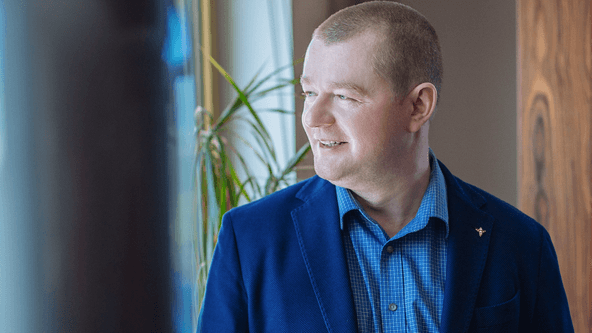 Максим Поляков