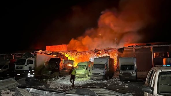 Росія знищила термінал «Нової пошти» у Сумах прицільним влучанням «шахедів»