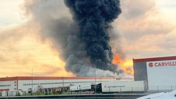 Українські дрони атакували Підмосковʼя: у Подольську горіла нафтобаза, у Домодєдово – склад