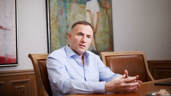 Дмитро Ларін