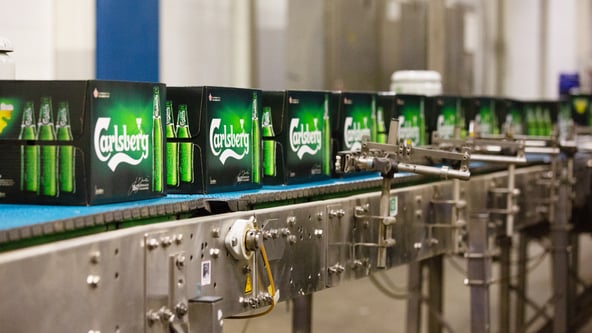 Акции Carlsberg выросли после того, как компания вернула контроль над российским подразделением