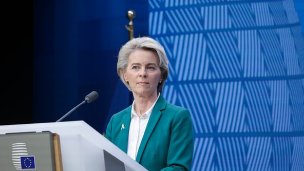 Голова Єврокомісії анонсувала 19-й пакет санкцій проти Росії після розмови з Трампом