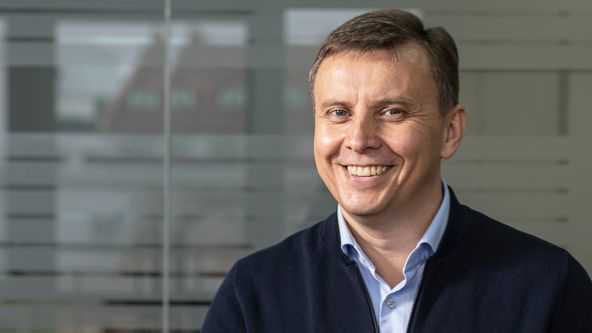 Александр Чекменев