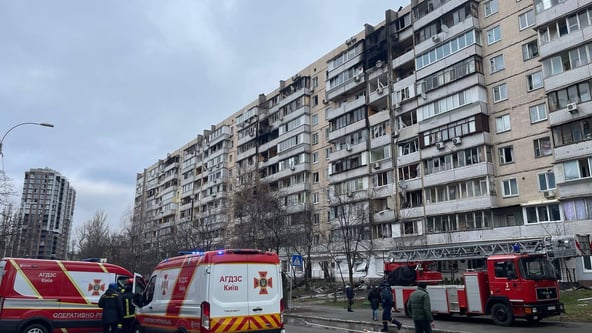 В многоэтажке в Соломенском районе Киева более 30 пострадавших из-за российской атаки (фото)