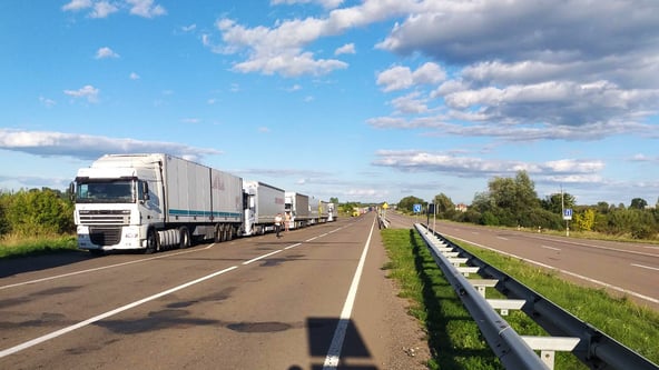 «Жодних дозволів не потрібно». Мінінфраструктури відреагувало на нові обмеження на кордоні з Польщею