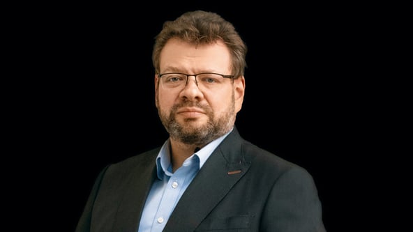 Олександр Чекменьов