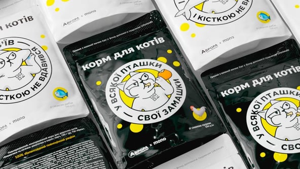 monobank начал выпускать корм для кошек